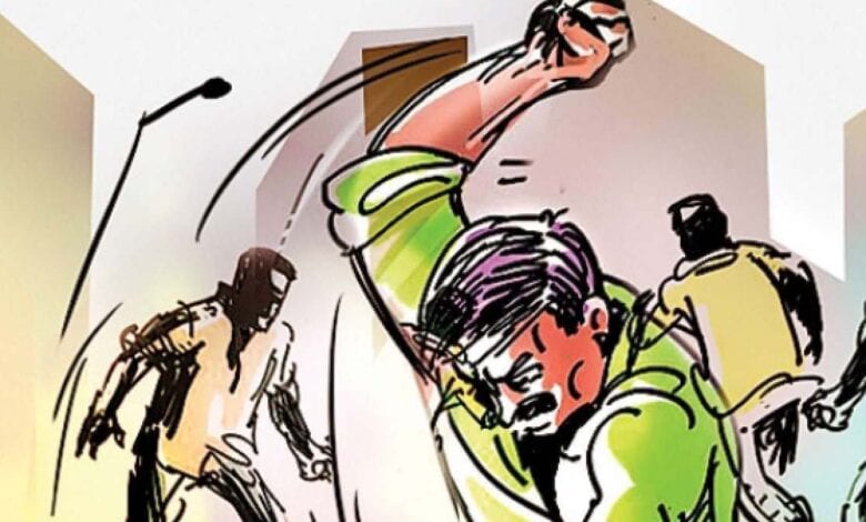 knife-attempt-murder-amravati-mandal