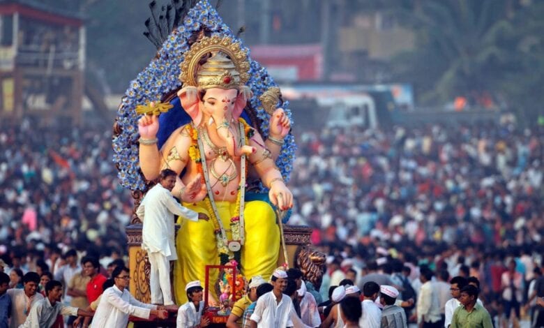 Ganesh-Chaturthi-Celebration-amravati mandal