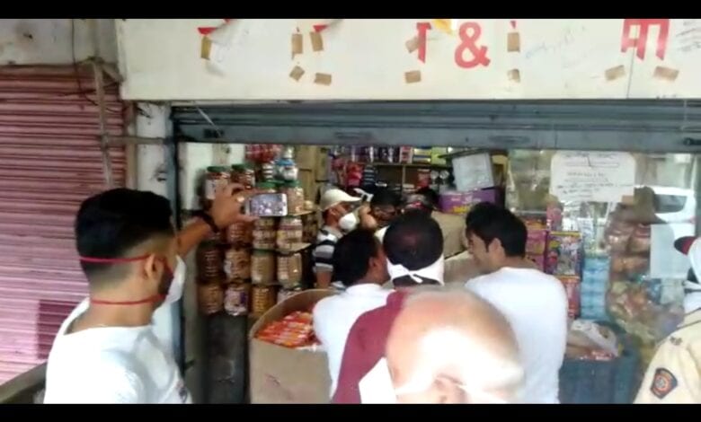 bullet-thief-was-caught-red-handed-in-a-bullet-biscuit-shop-amravati-mandal