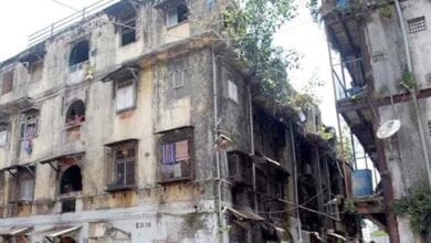 Shabby-buildings-amravati-mandal