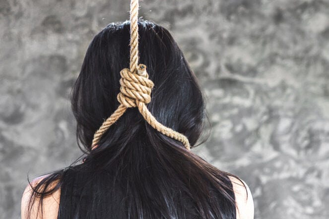 hanging-suicide-amravati-mandal