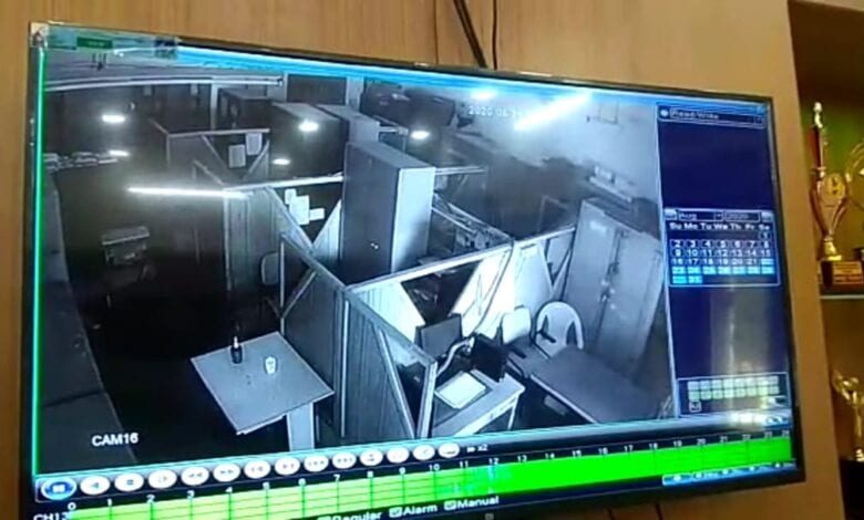 Captured-in-CCTV-camera-amravati-mandal