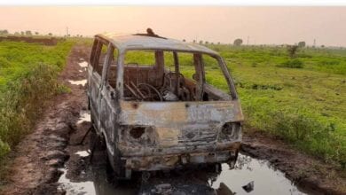 ambulance-burned-amravati-mandal