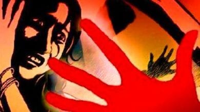Threat-of-rape-amravati-mandal