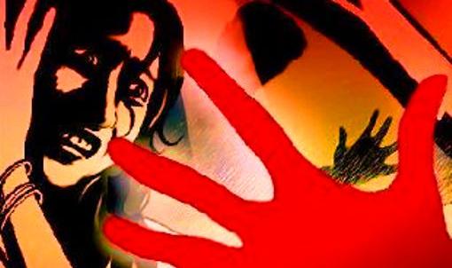 Threat-of-rape-amravati-mandal