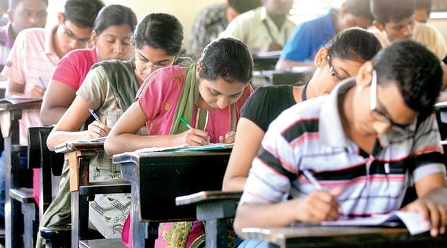 NEET-student-amravati-mandal