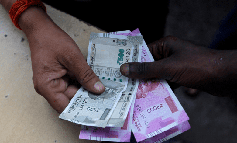 taking-bribe-amravati-mandal