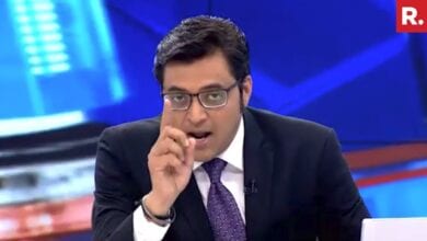 Arnab-Goswami-Amravati-Mandal
