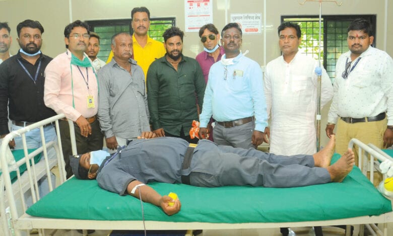 Blood-Donation-Camp-Amravati-Mandal