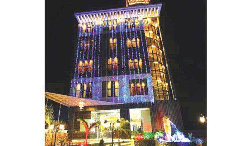 Hotel-Landmark-Amravati-Mandal