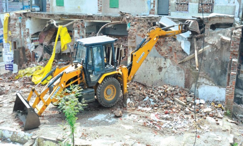 Jaystambh-Building-Amravati-Mandal