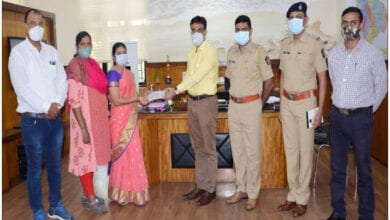 Check-of-Rs-50-lakh-Amravati-Mandal