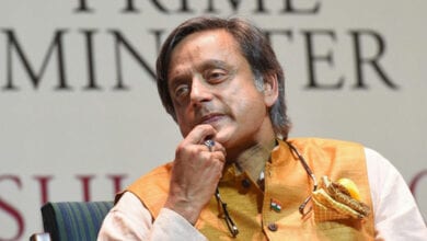 shashi-tharoor-amravati-mandal