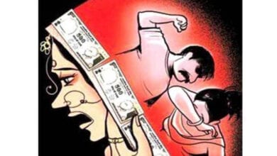 womeen-dowry-amravati-mandal