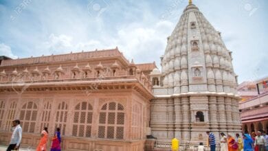 Gajanan-Maharaj-Temple-amravati-mandal