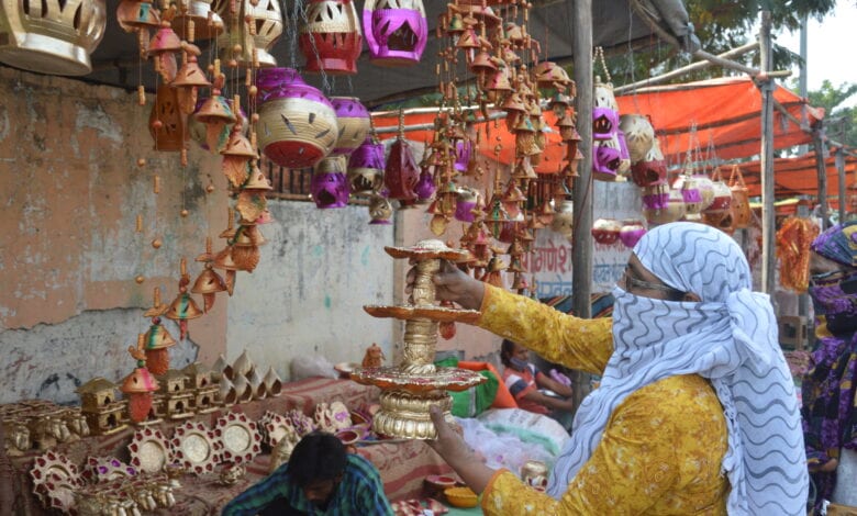 Artistic-Clay-Lamp-amravati-mandal