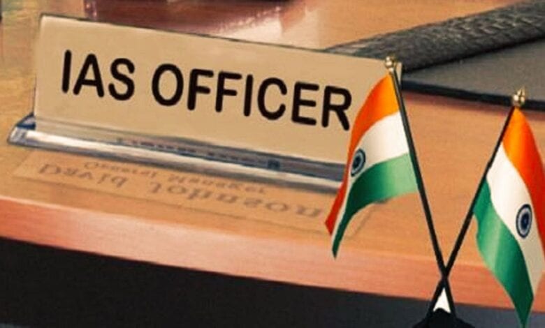 IAS-officer-amravati-mandal