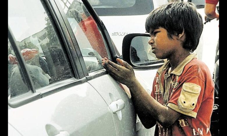 child-begging-amravati-mandal