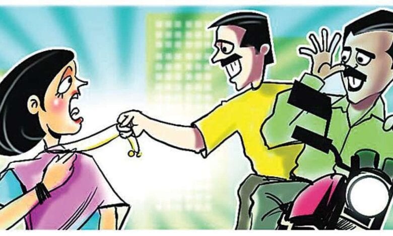 chain-snatching-amravati-mandal