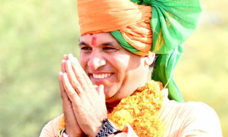 Kailash-Chaudhari-Amravati-Mandal