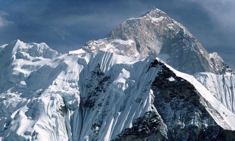 Mount-Everest-Amravati-Mandal