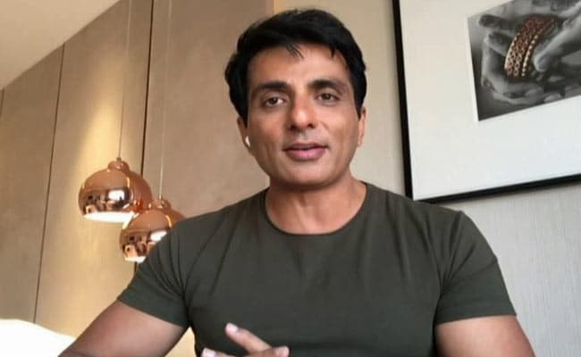 Sonu-Sood-Amravati-Mandal