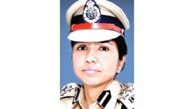 Arti-Singh-Amravati-Mandal