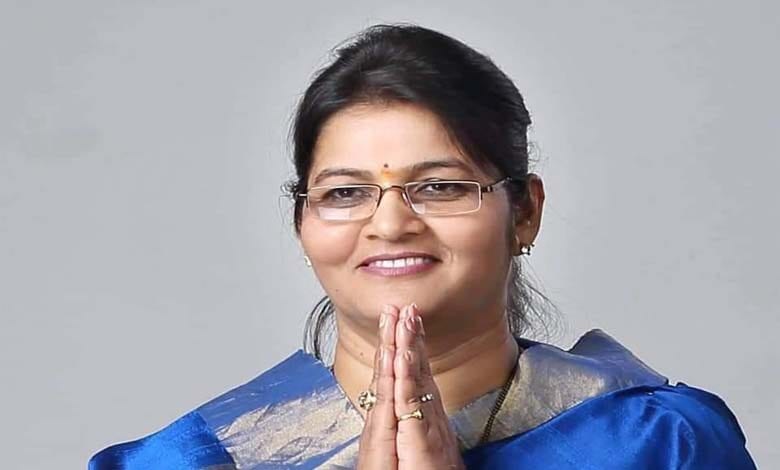 sandhya-savvalakhe-amravati-mandal
