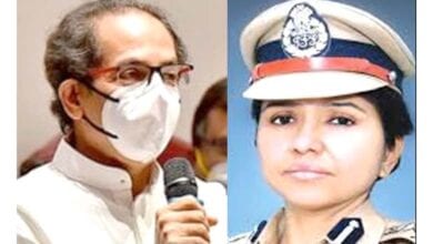 Dr-Aarti-Singh- Uddhav-Thackeray-amravati-madndal