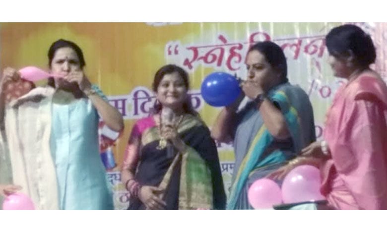 Turmeric-Kumkum-Program-amravati-mandal