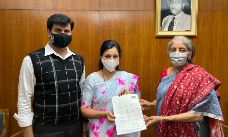 Navneet-Rana-Amravati-Mandal
