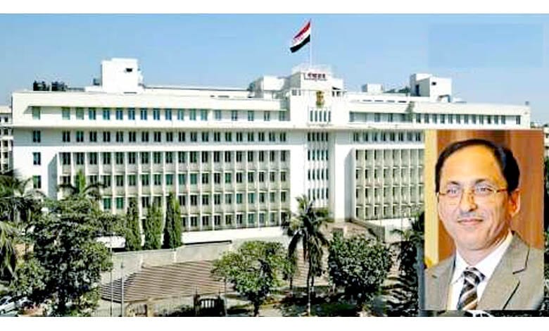 Mantralay-with-Sitaram-Kunte-amravati-mandal