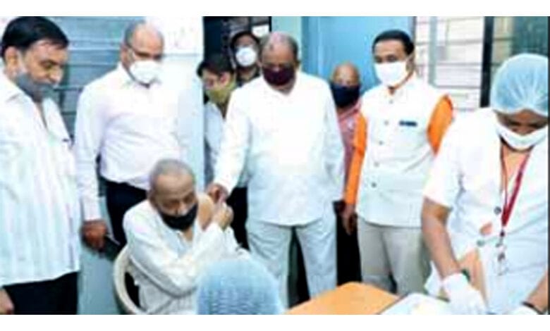 Corona-Vaccination-Campaign-amravati-mandal