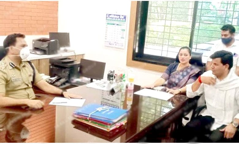 Navneet-Rana-ravi-rana-amravati-mandal