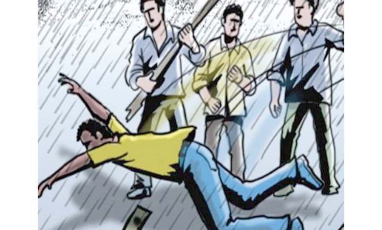 Beating-amravati-mandal