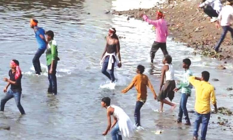 yavtmal-holi-amravatti-mandal