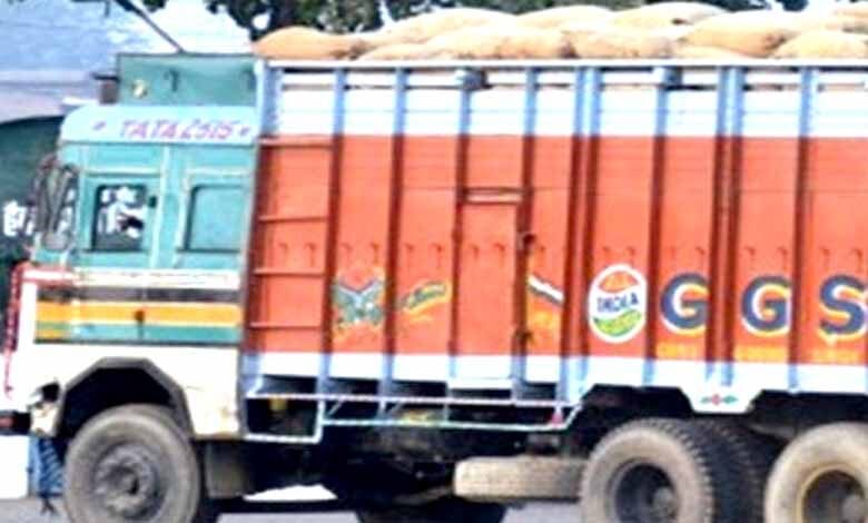 Truck-Amravati-Mandal