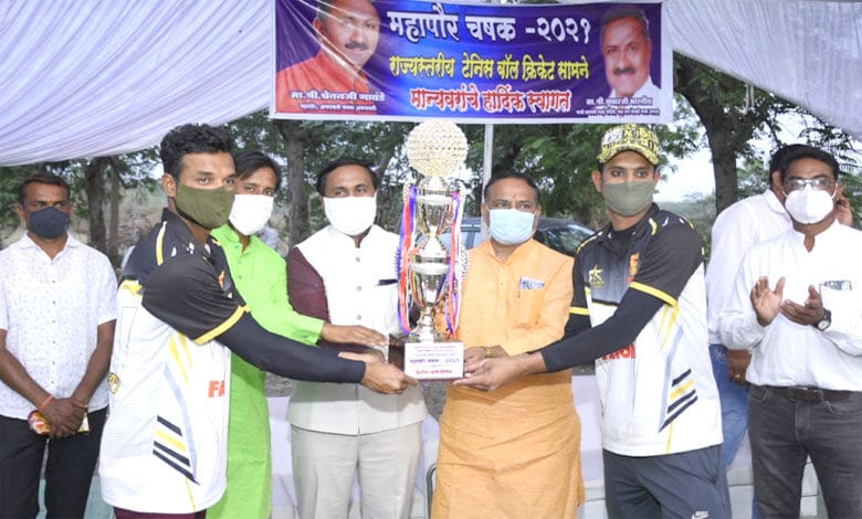 Cricket-Cup-amravati-mandal