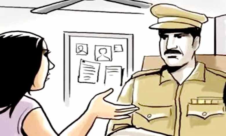 Police-File-a-Complaint-amravati-mandal
