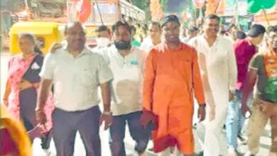 BJP-Congress-Parties-Padyatra-amravati-mandal