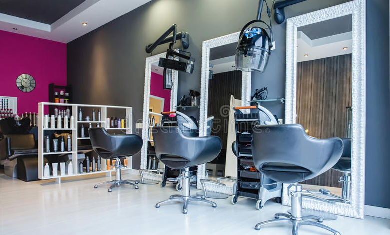 Beauty-Parlor-Amravati-Mandal