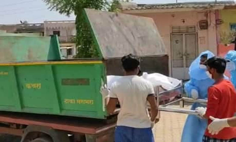 kachra-gadi-corona-amravati-mandal
