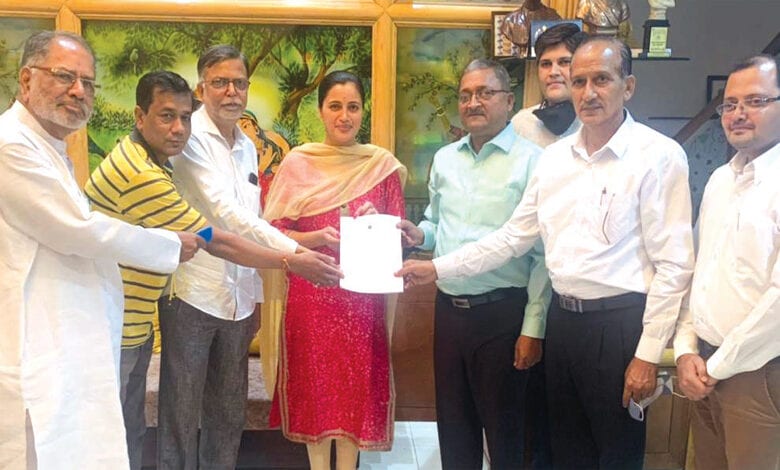 navneet-kaur-rana-amravati-mandal