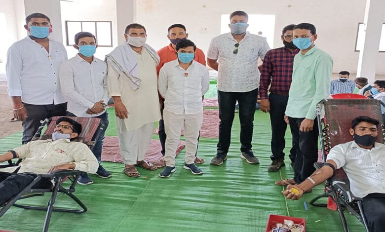 Blood-Donation-Amravati-Mandal