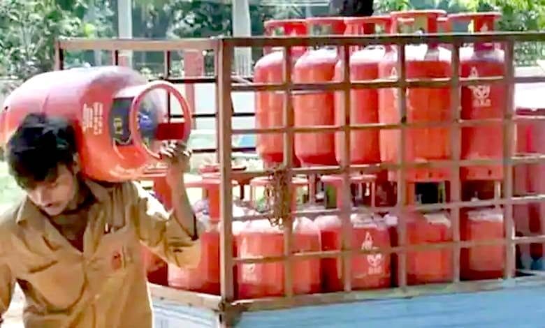 Gas-cylinder-delivery-amravati-mandal