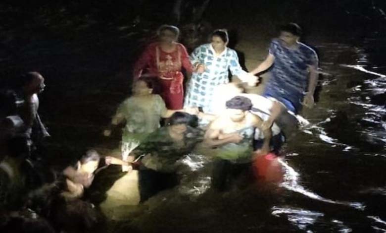 flood-rescue-amravati-mandal