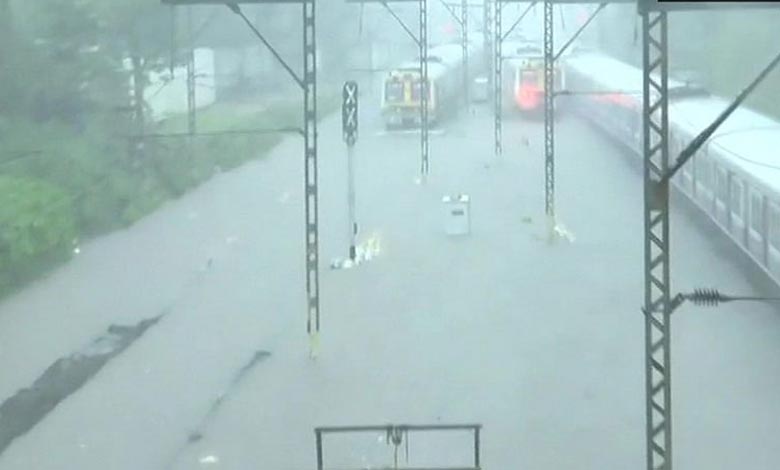 train-rain-amravati-mandal