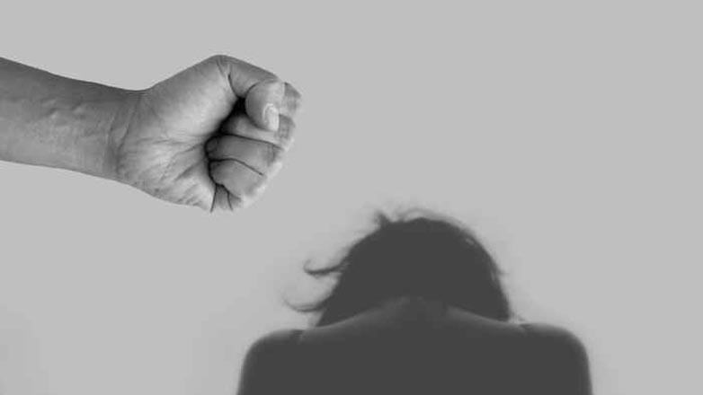 woman harresment