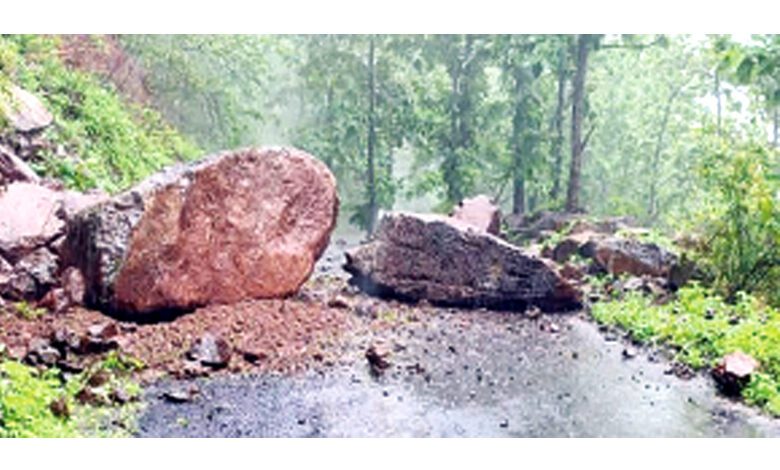Rock-Slide-amravati-mandal