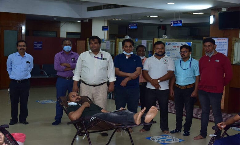 Blood-Donation-Amravati-Mandal